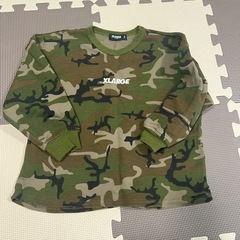 X-large キッズ　迷彩　ロンT 110の画像