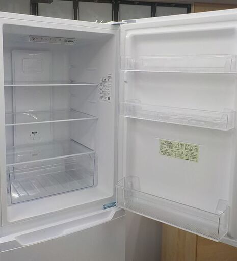 高年式！美品！西岡店 冷蔵庫 230L 2024年製 シャープ SJ-BD23M-W