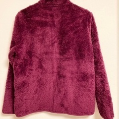 ほぼ未使用　ユニクロ　UNIQLO ファーフリースジャケット　パープル　L.の画像