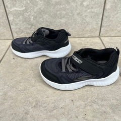 SKECHERS キッズスニーカー 黒 13.0の画像