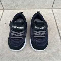 SKECHERS キッズスニーカー 黒 13.0の画像