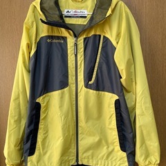 Columbiaのジャンパー 雨具、防風
