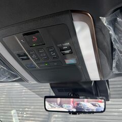 現行アルファードZ（7人乗）　即納車可能の画像