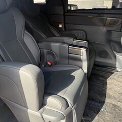 現行アルファードZ（7人乗）　即納車可能の画像