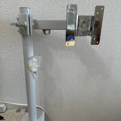 モニターアーム