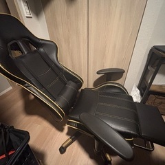 ゲーミングチェアの画像