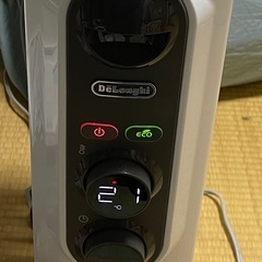 人気！デロンギ　オイルヒーター