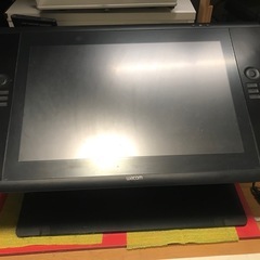 WACOM/ワコム/Cintiq 24HD/DTK-2400純正クリップペン付き