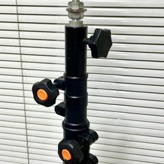 照明スタンド 高さの必要なムービー撮影にも ◎の画像