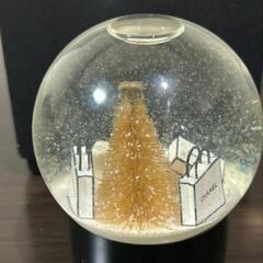 CHANEL ♦シャネル ♦スノードーム ♦クリスマス ツリー ホワイトツリー ♦シャネルシ♦ョッパー Xmas ♦2012年♥ 限定♥ ノベルティ♥ 鑑定済の画像
