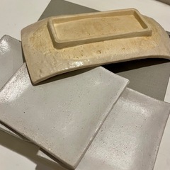 値下げ⭐️四角いお皿　ナチュラル　の画像