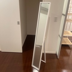 収納棚の画像