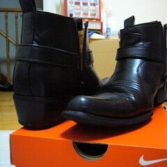 中古・ウエスタンショートブーツ黒の画像