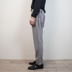 最終値下　LANVIN ランバン　テーパードパンツの画像