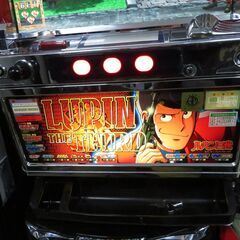 パチスロ実機 俺の名はルパン三世 コイン不用機 ドアキー・設定キー付 スロット機 クレカ決済可能|江別市のリサイクルショップドロップの画像
