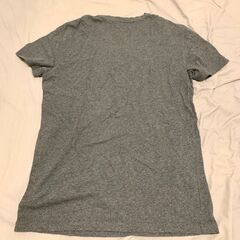 (美品) (Armani Exchange アルマーニ エクスチェンジ) -- グレーTシャツの画像