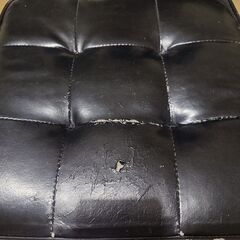 オットマン（足置き）の画像