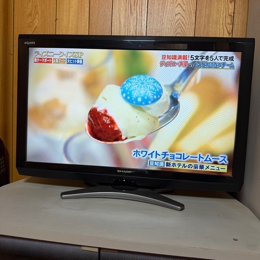 SHARP AQUOS 32型 液晶テレビ