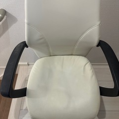 デスクチェアの画像