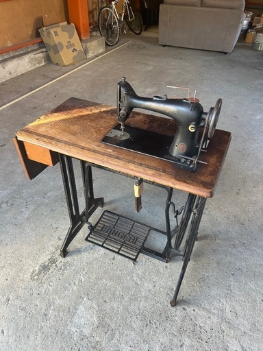 SINGER アンティーク 足踏みミシン 昭和レトロ 鉄脚 シンガー