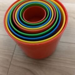 ボーネルンド　スタッキングビーカーの画像