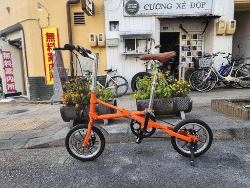 『ＳＡＬＥ　５０％』　折りたたみ自転車　オレンジ　配達可能