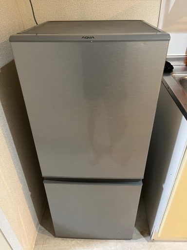 一人暮らし用冷蔵庫安く売ります。