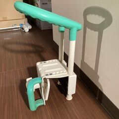 介護用　浴槽手すりの画像