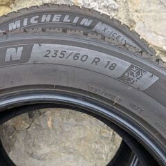 スタッドレス　235/60R18 2023年製　ミシュラン　Xi...