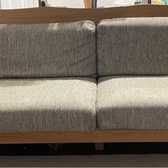 ニトリ3人掛けソファーの画像
