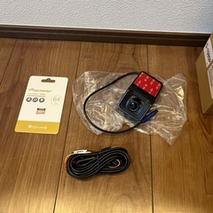 未使用品ドライブレコーダー  64gメモリーカード付き