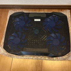 PC クーラースタンド 青く光る