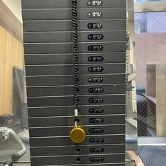 パワーラック、トレーニング用具一式の画像