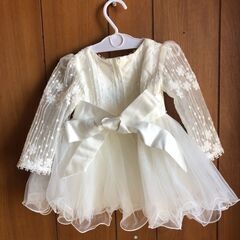 ベビー　ドレス　長袖　60 70の画像
