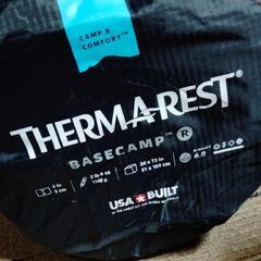 サーマレスト インフレータブルマット 美品の画像