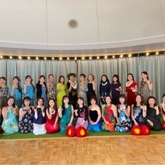 年齢関係なくフラを楽しみましょう❣️
