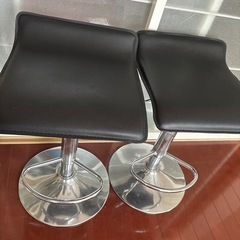 バーチェア×2の画像