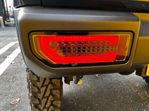 美品ジムニー jb64 jb74 LEDテール
