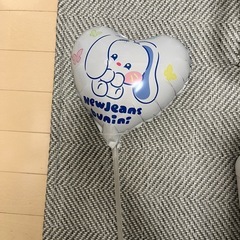 newjeans 非売品バルーンの画像