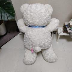 値下げしました美品です…☝️クマさんのぬいぐるみ美品です!デカッの画像