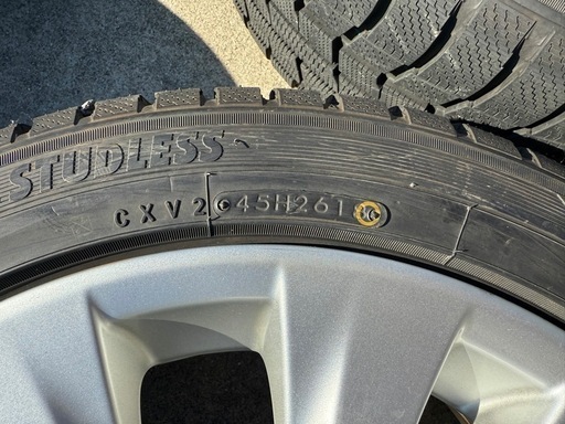 【決まりました】
215/59R18Toyoスタッドレスタイヤ　トヨタ純正ホイール付き4本セット