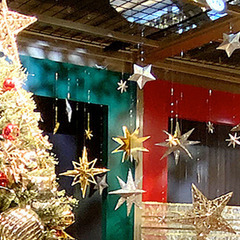 クリスマス飾り　星(7芒星)のオーナメント　ゴールドの画像