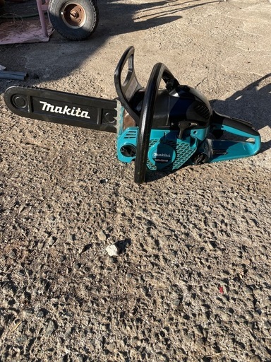 マキタ　エンジンチェーンソー