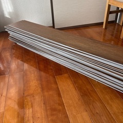 ニトリフロアタイル　使用品