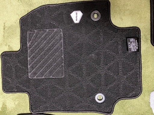 【純正　未使用品】トヨタ　RAV4  フロアマット