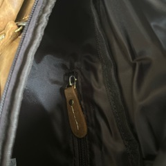 本革　ボディバッグ　メンズの画像