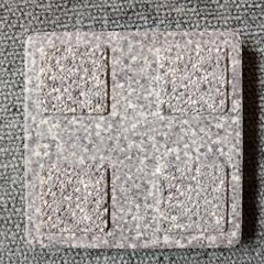 要らなくなった…平板タイル284枚🧱DIYに🙂お届け🉑本日価格✨️1枚20円単品取引可能😄欲しい枚数🉑の画像