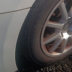 BMW F30 タイヤ交換お願いできませんでしょうか。5000円
