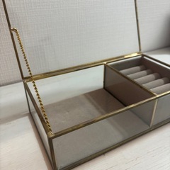 アクセサリーケースの画像