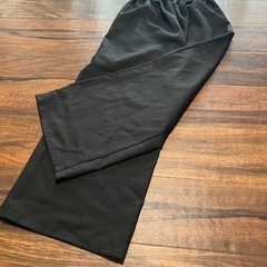 レディース　パンツ